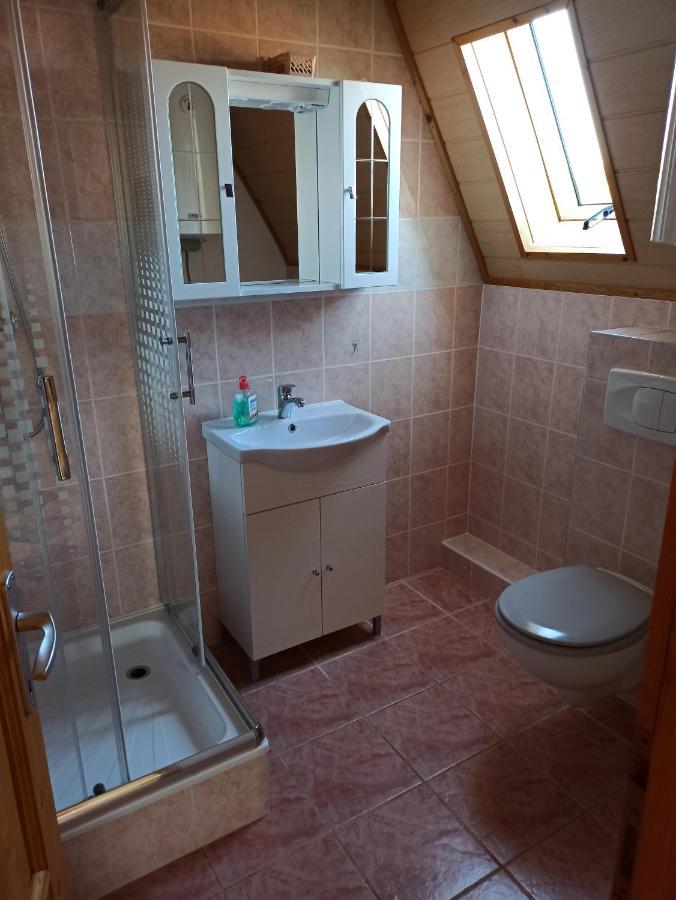 Aniko Apartmanhaz Balatonföldvár エクステリア 写真